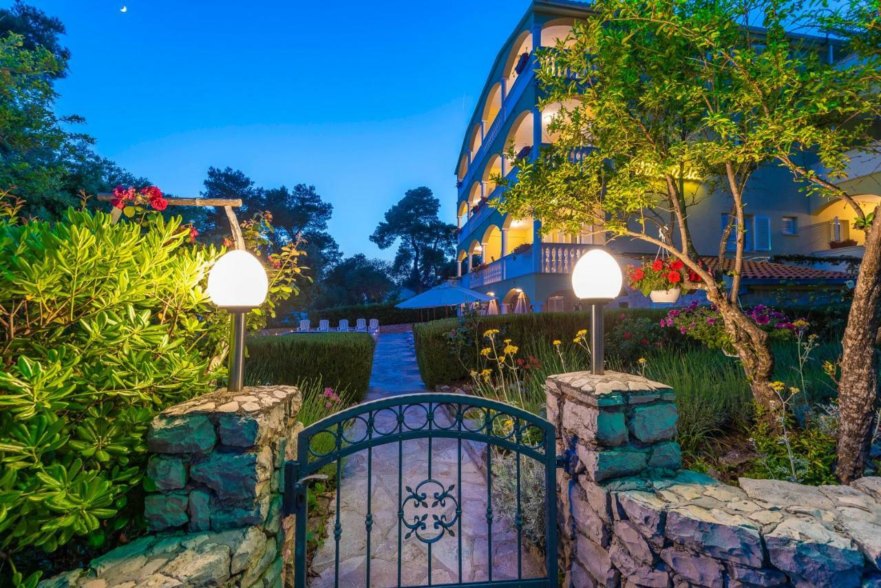 Villa Nela ペトルチャネ エクステリア 写真