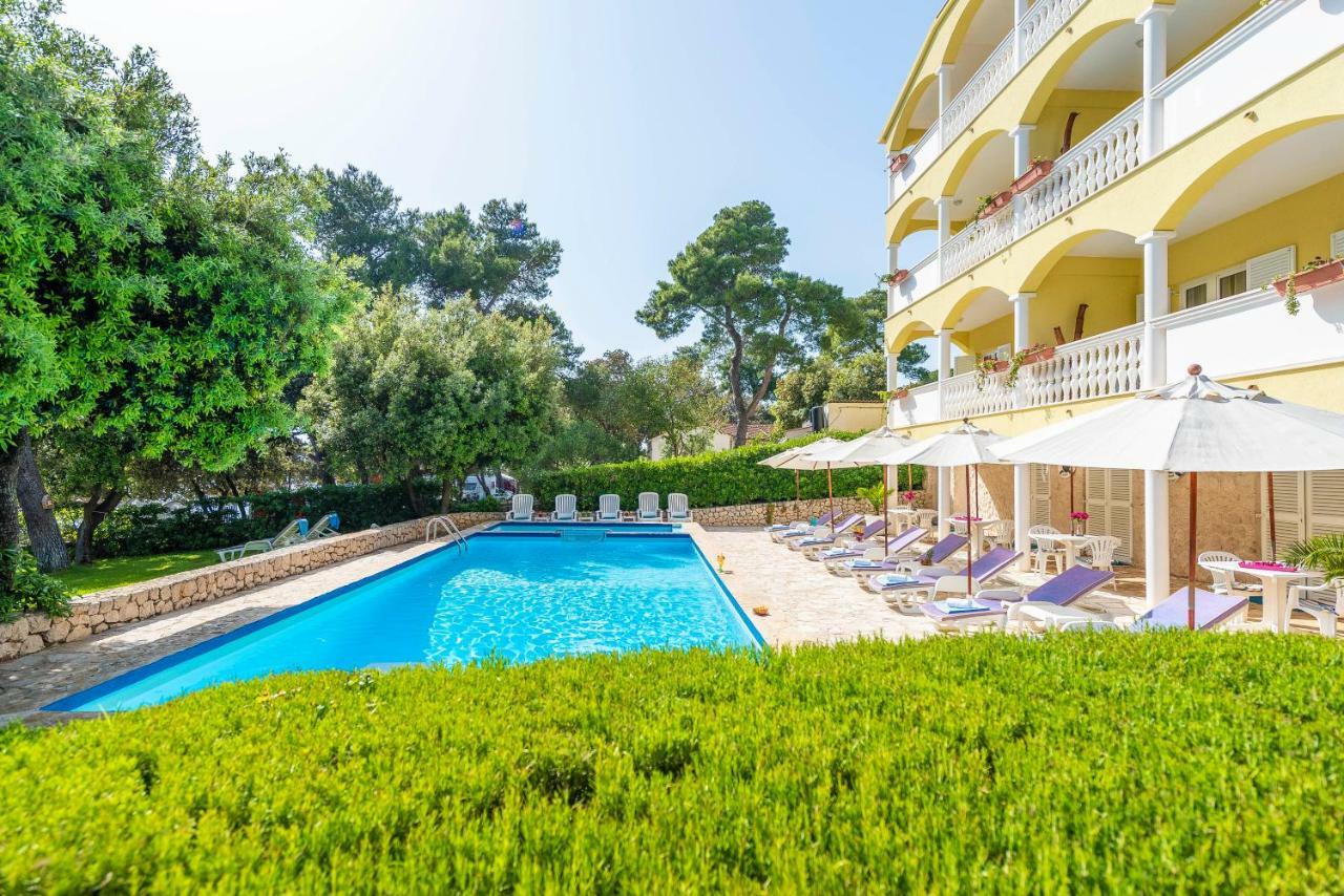 Villa Nela ペトルチャネ エクステリア 写真