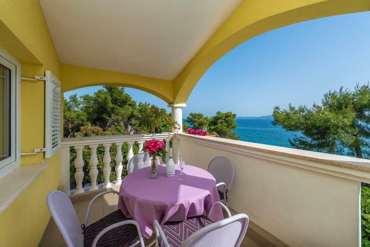 Villa Nela ペトルチャネ エクステリア 写真